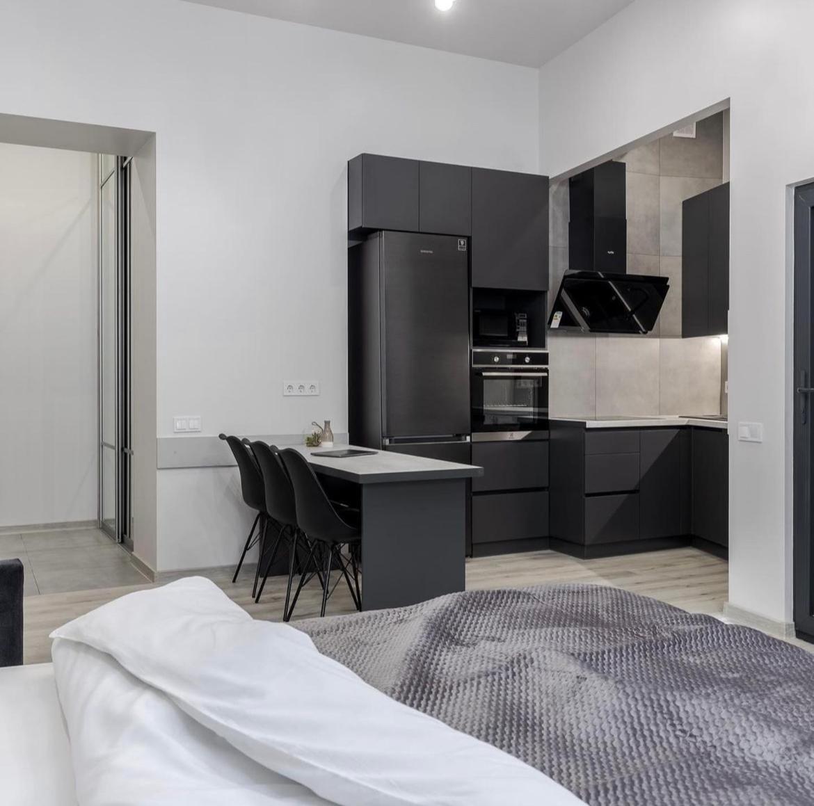 Miamo Apart Городоцька 45 Leópolis Exterior foto